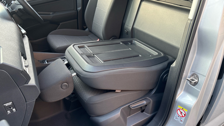 Ford Transit Connect 250 L2 Petrol 1.5 EcoBoost PHEV 150 Limited Van Auto